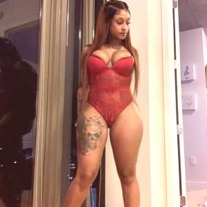 theofficialmizztwerksum Nude OnlyFans Leaks