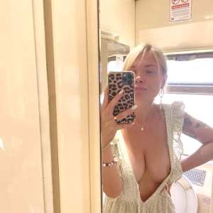 tomskaya-lubov Nude OnlyFans Leaks