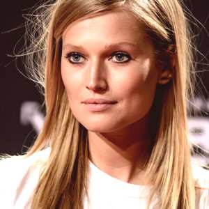 toni-garrn Nude OnlyFans Leaks