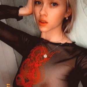 ur-moon666 Nude OnlyFans Leaks