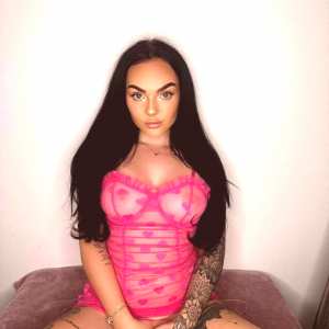 urbbyari-1 Nude OnlyFans Leaks