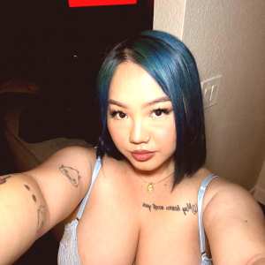 valentine-thao Nude OnlyFans Leaks