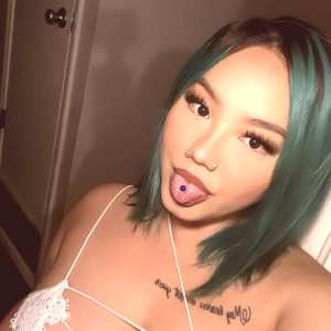 valentine-thao Nude OnlyFans Leaks