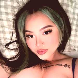 valentine-thao Nude OnlyFans Leaks