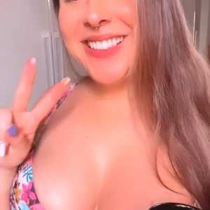 valeria-vb Nude OnlyFans Leaks