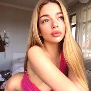 valeriya-xxx Nude OnlyFans Leaks