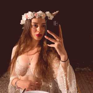 vera-venera Nude OnlyFans Leaks