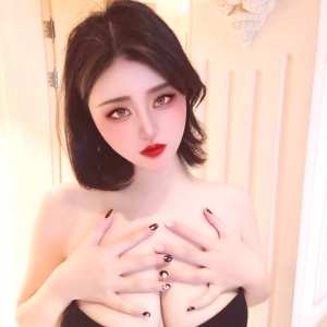 vivienlllee Nude OnlyFans Leaks