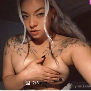 xsonzax Nude OnlyFans Leaks