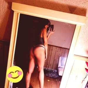 yannababe29 - _badgirlbribrii, badgirlbribrii, yannababe29 avatar