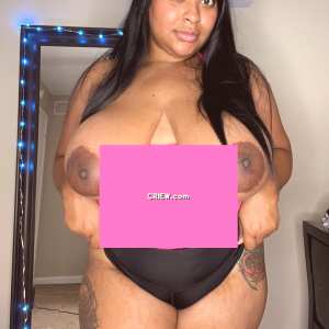 yasmin-irl Nude OnlyFans Leaks