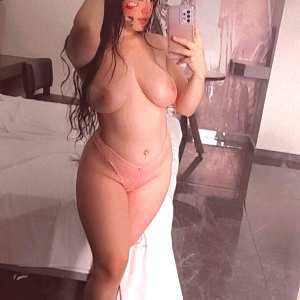 yessenia-beba2 Nude OnlyFans Leaks