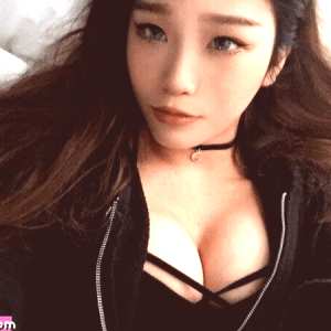 yoonhyoonaikuros Nude OnlyFans Leaks