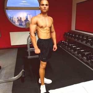 youngmusclegrowingboy Nude OnlyFans Leaks