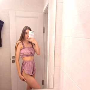 yourrosalia Nude OnlyFans Leaks