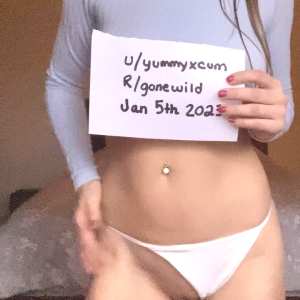 yummyxcum Nude OnlyFans Leaks