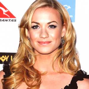 yvonne-strahovski Nude OnlyFans Leaks