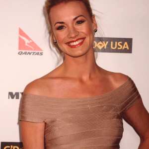 yvonne-strahovski Nude OnlyFans Leaks