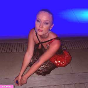 zara-larsson Nude OnlyFans Leaks